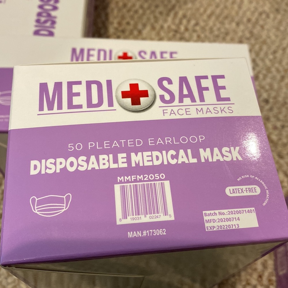 NIB Medi Safe 4 Boxes of 50 Pleated Earloop Disposable Face Masks Latex Free - Picture 5 of 15